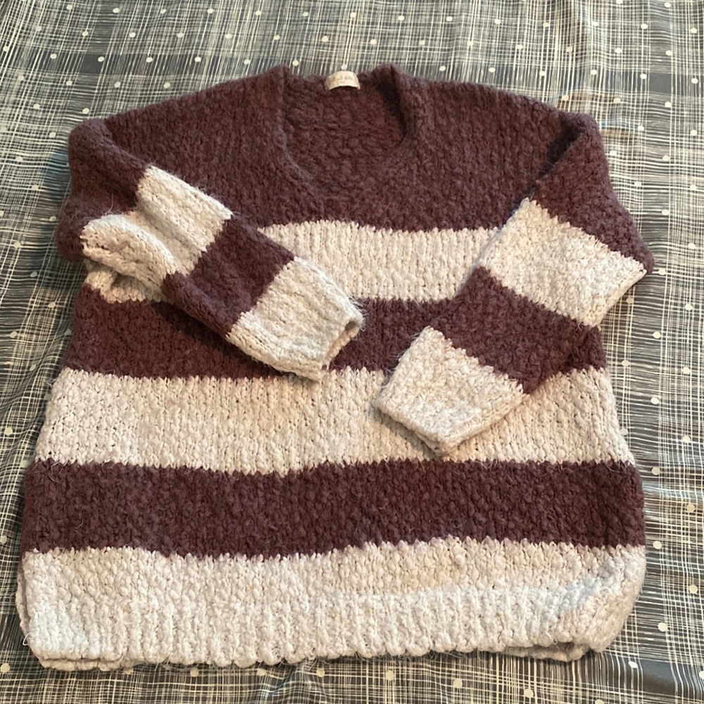 Altar’d State Sweater